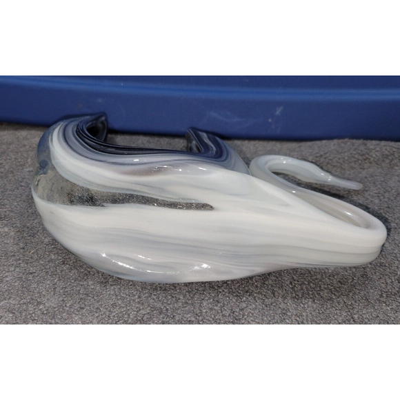 Wagon Hill Cherokee Black White Fluid Swan Hand Made Art Glass Trinket Dish SEE - Picture 8 of 8